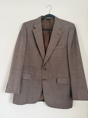 Men's Brown Windowpane Sport Coat - Tailored Two-Button Blazer